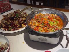 -湘西小馆(滨河路店)