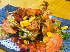 -老东镇啤酒屋海鲜加工·蒸汽海鲜·海鲜烧烤(台东店)