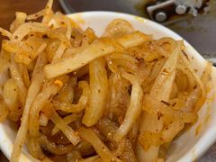 -胡成记口蘑龙眼包子(盐道街店)