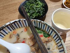 -鲜越鲜鱼粉(财富购物中心店)