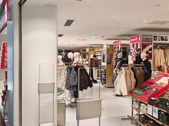 -优衣库(北京万柳华联购物中心店)