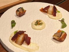 -恰餐厅及酒吧 CHAR Bar & Grill (北京丽都皇冠假日店)