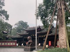 -峨眉山报国寺