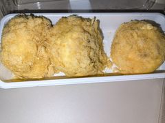金夏榴莲酥松小贝-鲍师傅糕点(五角场店)