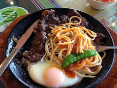 iphone_upload_pic-豪享来牛排·中西简餐(黄河路店)