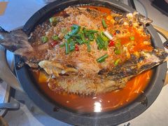 -鸣记脆皮烤鱼(三八广场店)