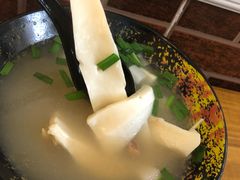 -牛师傅广式药膳牛骨汤美食(江南西店)