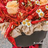 收(吃)到23年第一束(顿)女王花(小龙虾)!