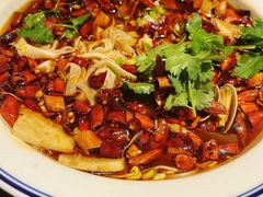 -聚汇三少·龙虾·中餐厅(莫邪路新天地店)