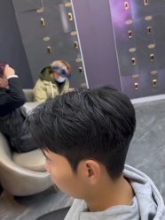 -藤野造型烫染·漂发