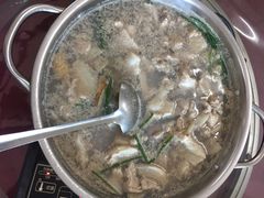 -香猪美食(中心店)