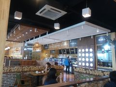大堂-劳顶笨咖啡(丽水宜家店)