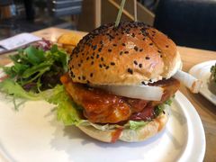 水牛城辣鸡肉堡-UPPER KITCHEN(延安路店)