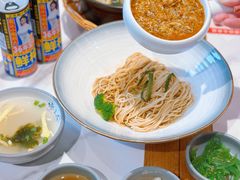 -馋三尺蟹粉小笼(人民广场店)