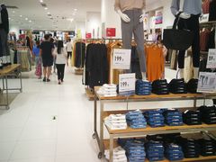 -优衣库(苏州天虹CCMall石路店)