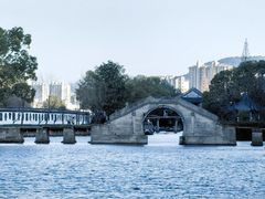 -绍兴东湖风景区