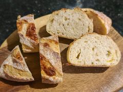 帕玛森炸蒜全麦面包-佐敦面包铺·JORDAN BAKERY