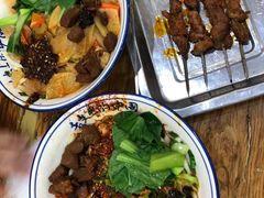 大碗四合一面-老白家面馆(测绘东路总店)