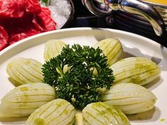 -鲜入唯煮·港式海鲜牛肉火锅(金宝街店)