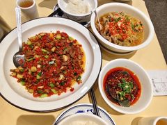 -笨罗卜浏阳菜馆(太平街店)