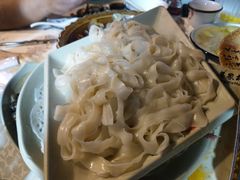 手工面条生-羊家胡同·龙虾烧烤火锅(龙汇路店)