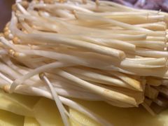 -佬缸炮江湖川菜(玉林店)