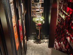 -弦月窗LUNETTE BY AMANDA(复兴路店)