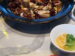 -渔语鱼酸菜鱼新川菜(来福士店)