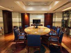 -怡咖啡海鲜自助餐厅(浦东香格里拉店)
