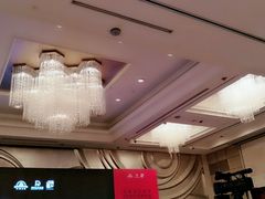 -上海波特曼丽思卡尔顿酒店