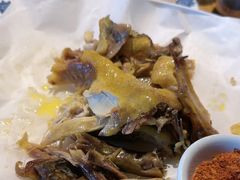 -头上红煨盐鸡·非遗院子餐厅