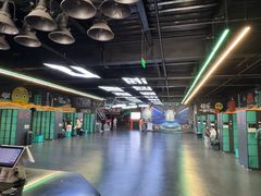 -极限PLAY运动娱乐新世界·团建派对潮玩休闲馆·室内蹦极高空游乐园