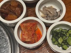 -萨拉伯尔(燕莎友谊商城店)