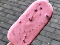 -全家便利店(愚园店)