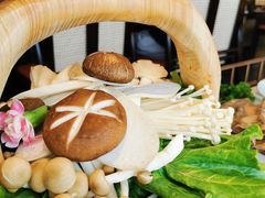 -捞神煲汤火锅(湖滨商业街店)