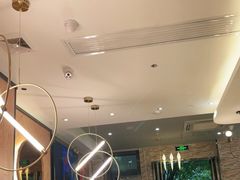 -樾餐厅泰式海鲜火锅(民歌湖店)