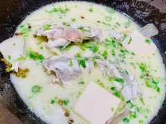 回鱼气锅汤-滇色蒸汽石锅鱼(京华城店)