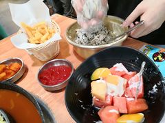 -肥肥虾庄·金牌油焖大虾(杨园滨江时代walk店)