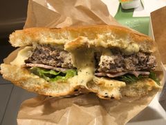 -麦当劳(虹梅路地铁站店)