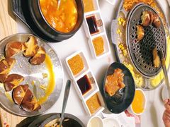 -韩宫宴烤肉·料理(宝山万达店)