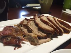 烤鸭半只-车之谷·汽车文化主题餐厅(汽开店)