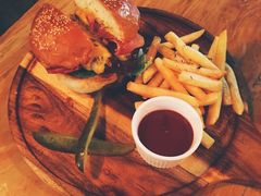 -羽深肉铺 Steak & Wine