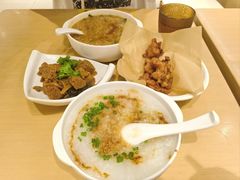 -荣华基·现炒快餐(肇嘉浜路店)