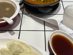 -肥汁米蘭香港米线(长宁来福士店)