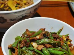 辣椒炒肉-恋拐子油爆虾·家常菜