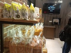 -红跑车蛋糕世界(网巾市店)