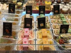 -罗森尼娜(德思勤店)