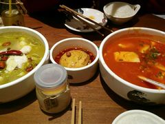 -渝是乎酸菜鱼(龙旗购物中心店)