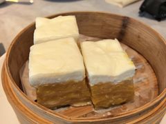 咸蛋黄千层糕-陶兰居·手工点心·粤菜(圆融时代广场店)