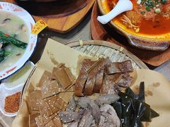 -郑百万·百万卤鹅重庆菜馆·家宴旗舰店(动物园店)